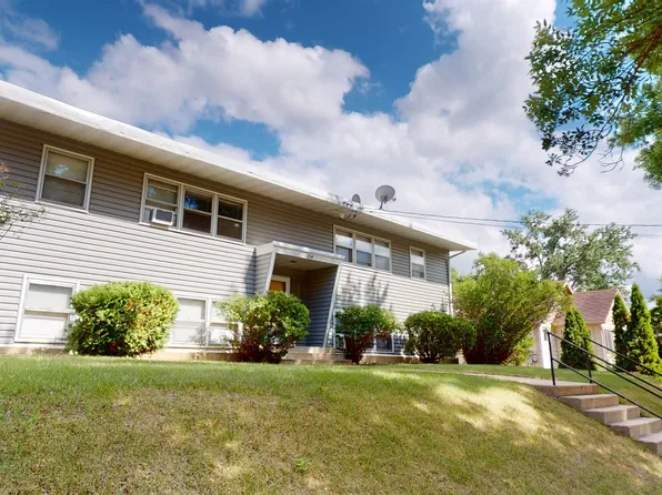 1214 8th St NW, Minot, ND 58703