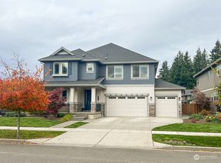 902 SE Symmons Pl, North Bend, WA 98045