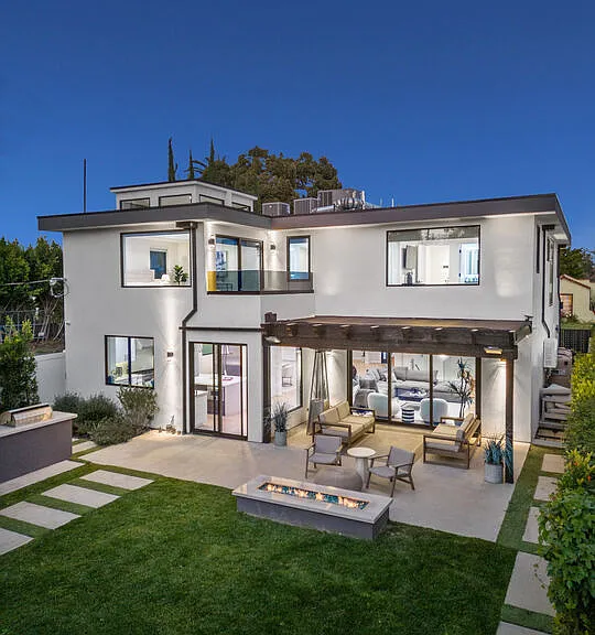 731 N Curson Ave — Photo 6