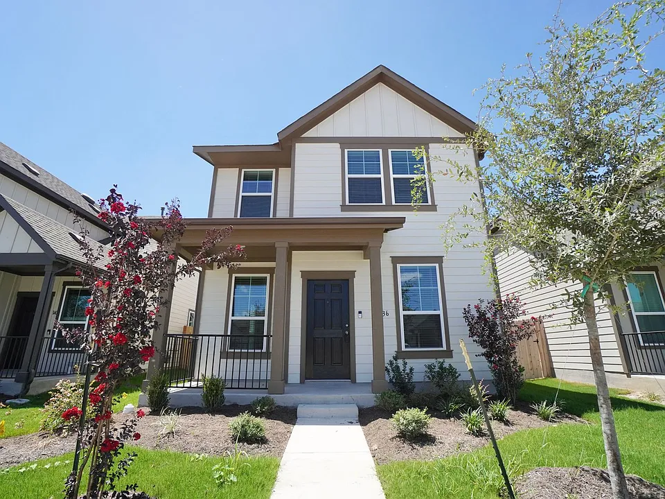 136 Greinert Dr
