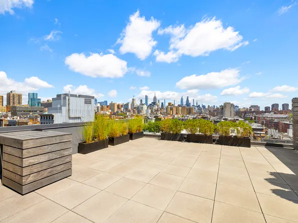 75 1st Avenue image 2 of 14