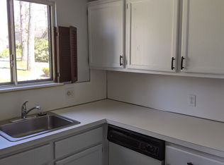 749B E Hill Rd #749B, Southbury, CT 06488