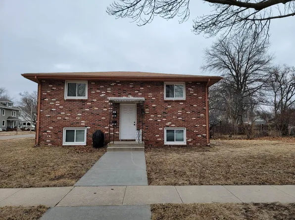 1230 N 30th St #1230, Lincoln, NE 68503