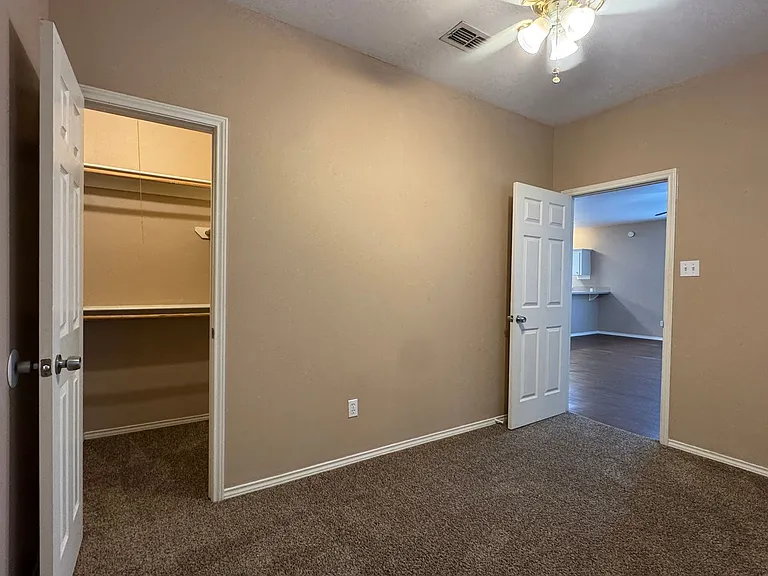17308 FM 2493 — Photo 13
