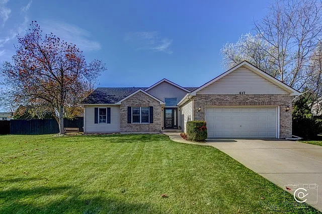 417 Dogwood Ln photo 1