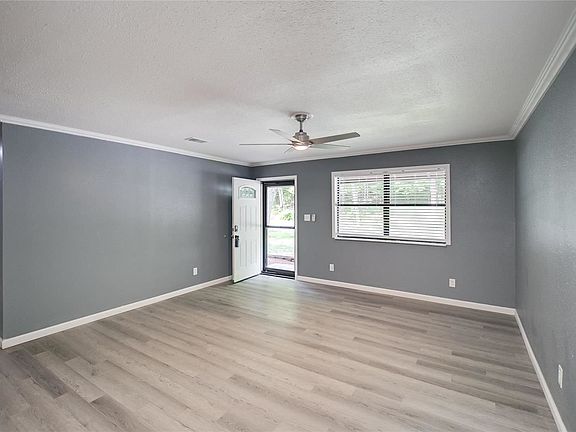 3rd image of 2023 Valmont Dr