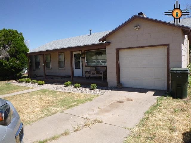 1st image of 125 E Manana Blvd