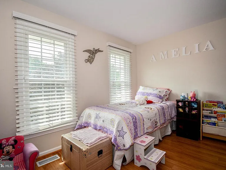 13527 Point Pleasant Dr — Photo 24