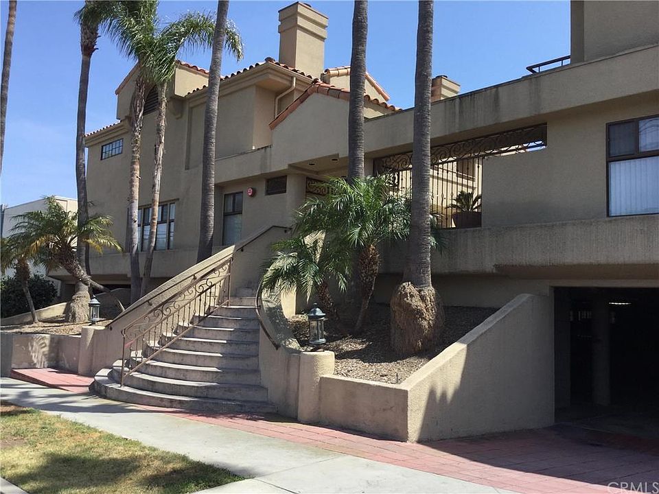 1st image of 4746 W 173rd St #15