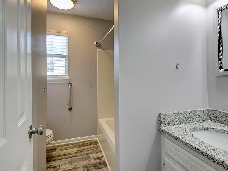 2104 Pea Ridge Rd — Photo 32