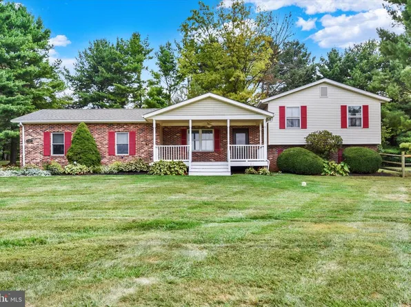 809 Lucabaugh Mill Rd, Westminster, MD 21157