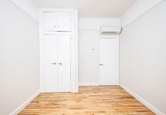 5th image of 1280 Pacific St #13B
