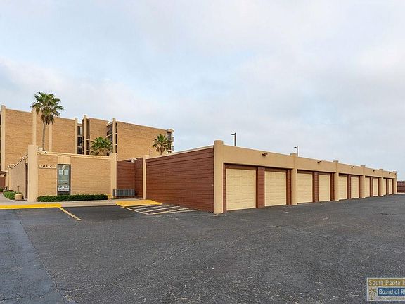 3rd image of 110 Padre Blvd #303