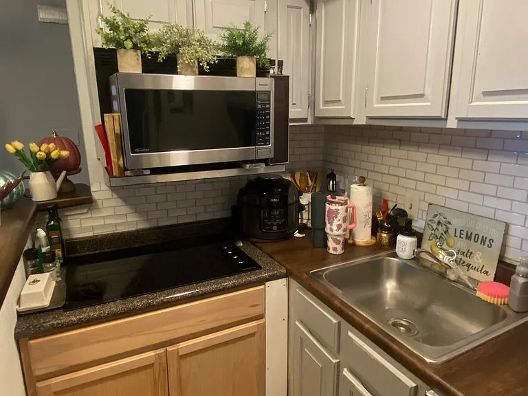 2300 Bamboo Dr #N303 — Photo 2