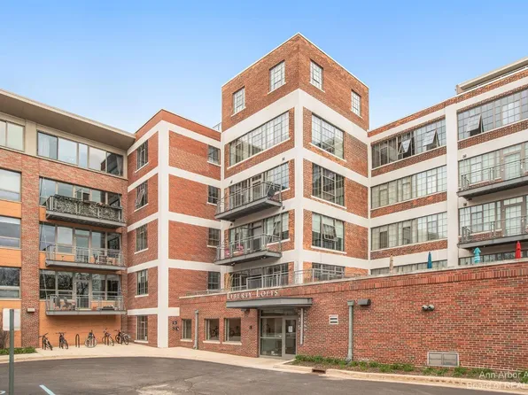 315 2nd St APT 303, Ann Arbor, MI 48103