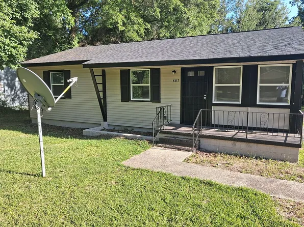 607 Courtland Ave, Fort Valley, GA 31030