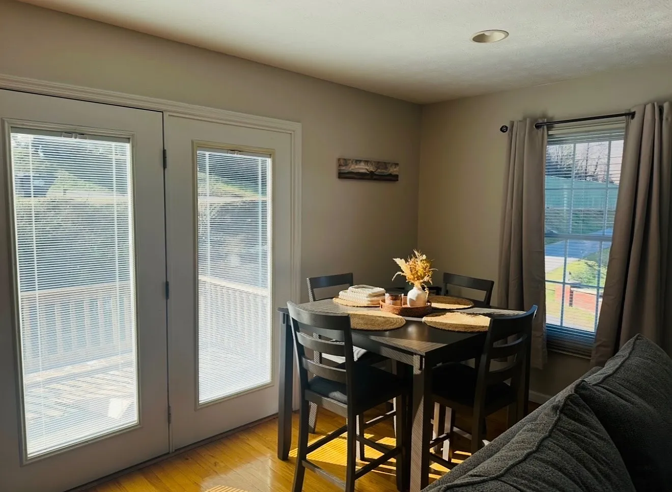 1 bed, $725 — Photo 1