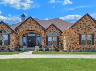 1191 Horseshoe Fls, Bandera, TX 78003