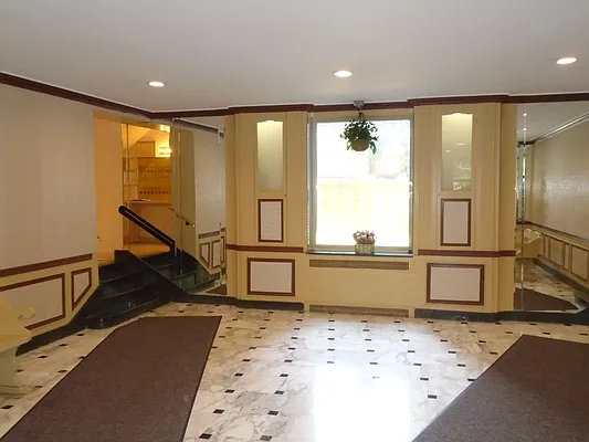 Rented by 18 REALTY | media 18