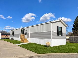 61 Lois Ln #61, Jackson, MI 49203