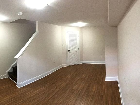 5th image of 2025 E Lombard St #1