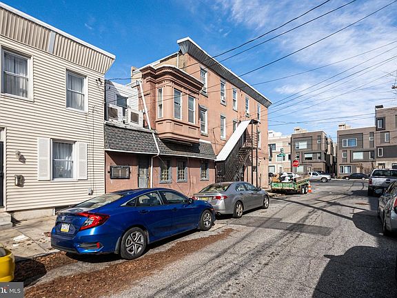 2nd image of 2124 E Lehigh Ave