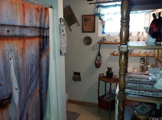 31484 Circle View Dr, Running Springs, CA 92382