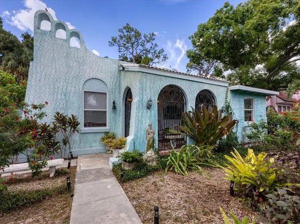 1370 13th St, Sarasota, FL 34236