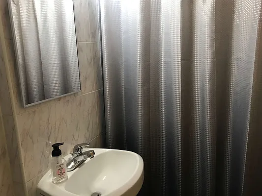 Rented by Owner | media 6