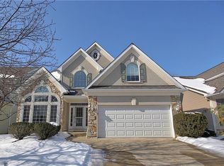 3450 Courtland Rd, Pepper Pike, OH 44124