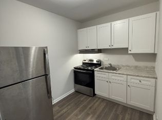 2123 S 51st Ct APT 205, Cicero, IL