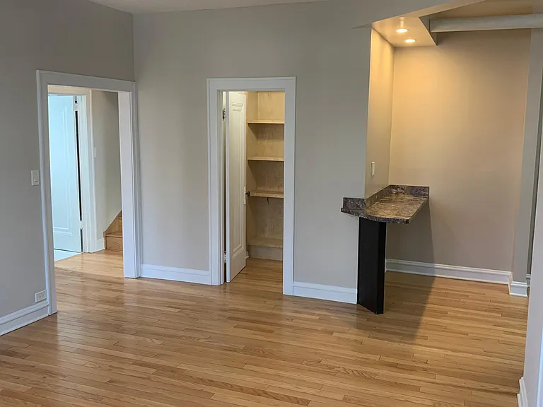 4522 N Hamilton Ave #G — Photo 11