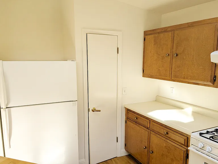 423 Shoreline Hwy #BACK — Photo 8