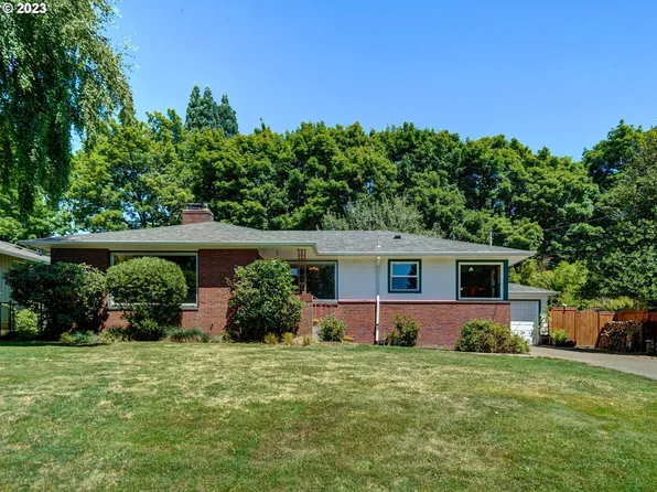 2313 SW Canby Ct, Portland, OR 97219