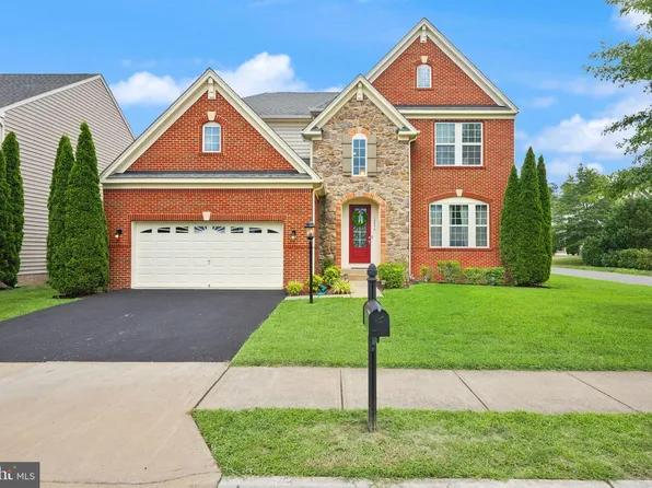 13874 Estate Manor Dr, Gainesville, VA 20155