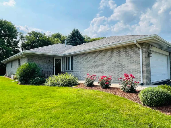 1275 Brandywine Dr, Rockford, IL 61108
