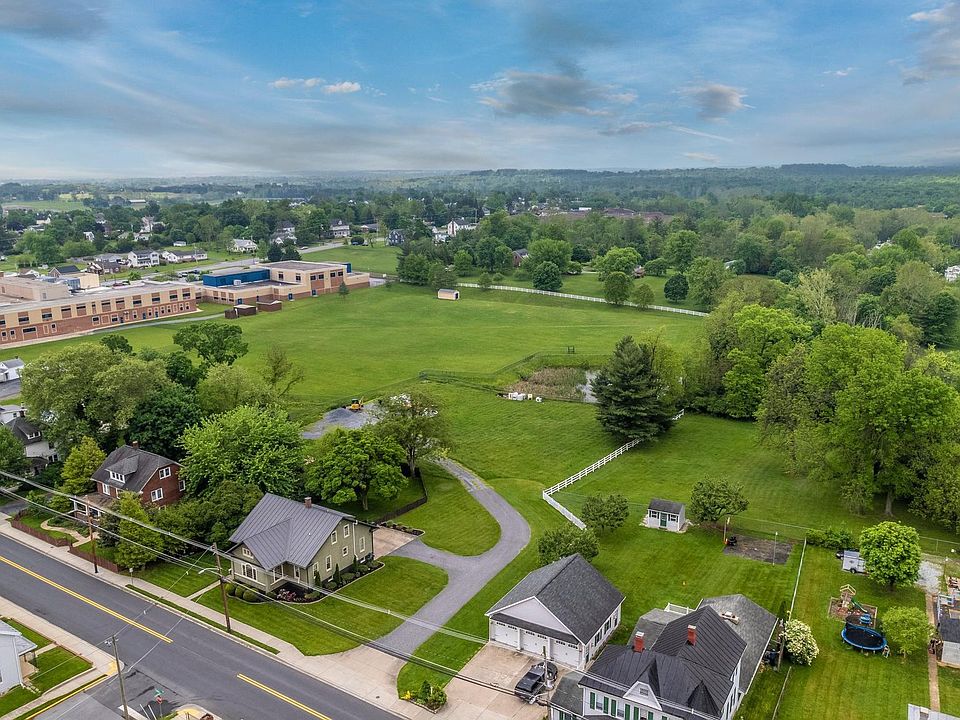212 E Main St, Thurmont, MD 21788 MLS MDFR2019356 Zillow