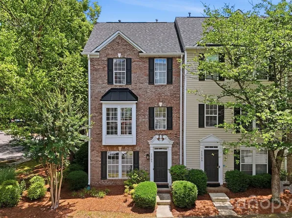 11705 Fiddlers Roof Ln, Charlotte, NC 28277