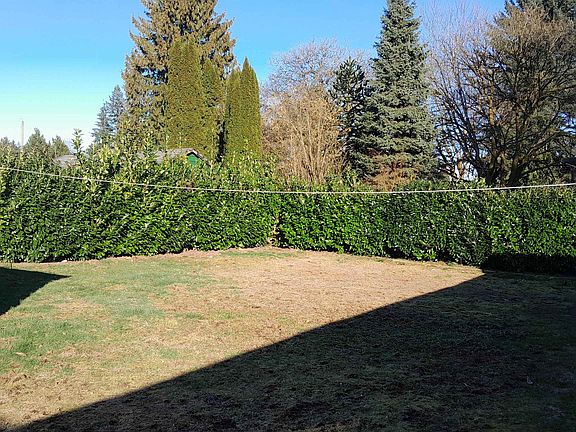 2nd image of 21471 121st Ave