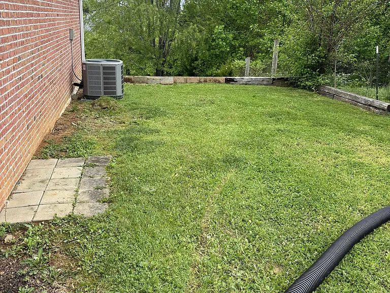 185 Millard Tilley Rd #B — Photo 4