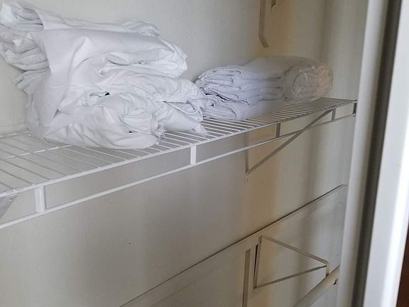 4th image of 7675 Phoenix Dr #406