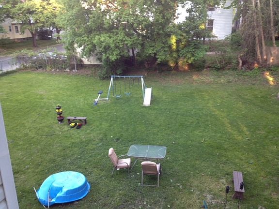 2nd floor view of the yard