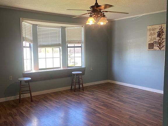 4th image of 900 Old Richton Rd