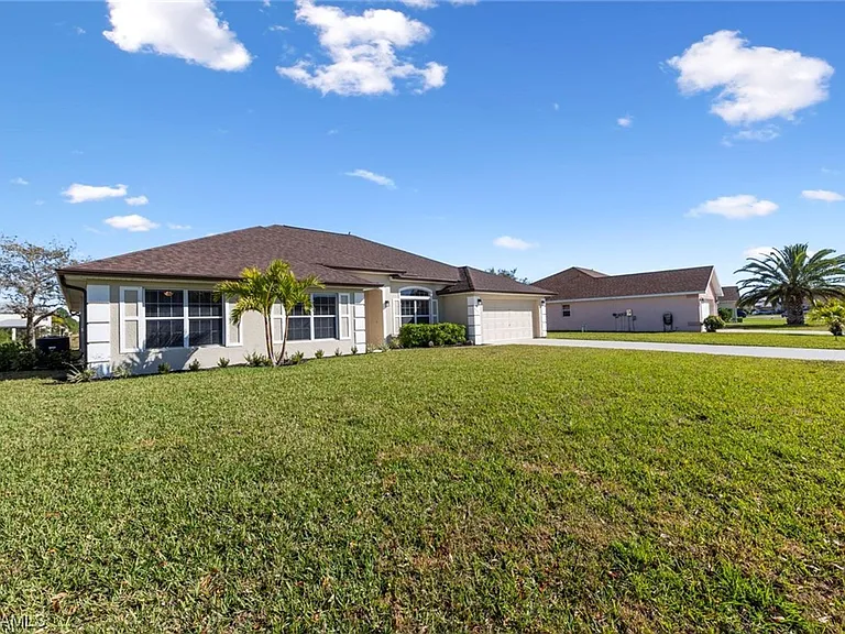 18251 Beauty Berry Ct — Photo 29