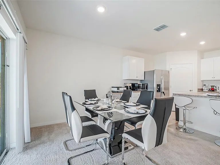 1126 Chichester Ct — Photo 26