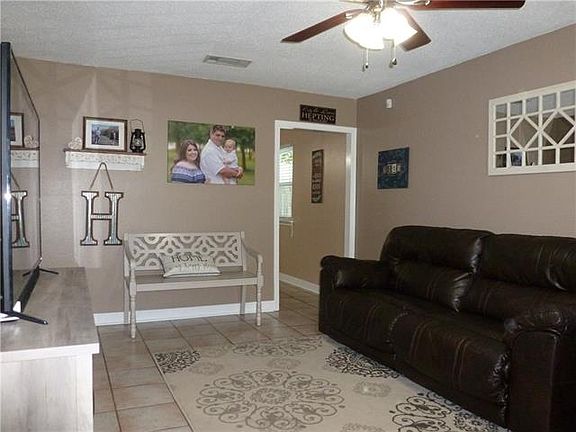 2nd image of 1308 East Dr