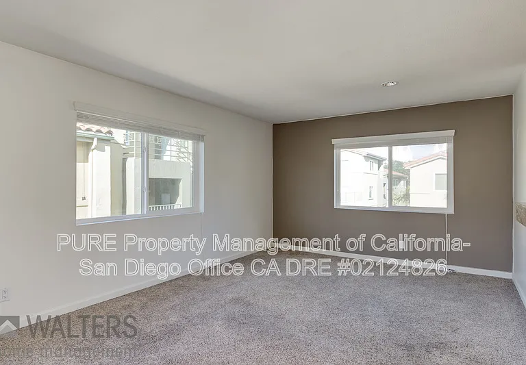 7405 Charmant Dr #1910 — Photo 3