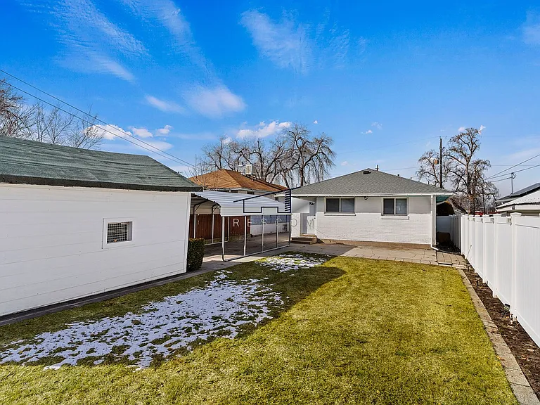 3480 Ogden Ave — Photo 26