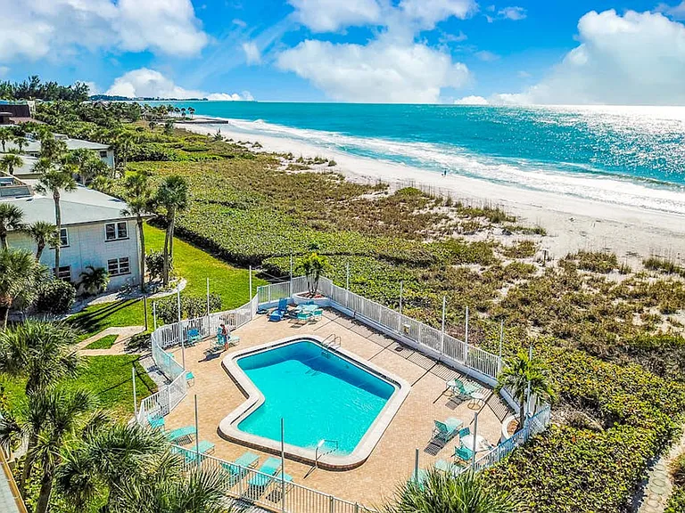 6701 Gulf Of Mexico Dr #ID1591482P — Photo 11