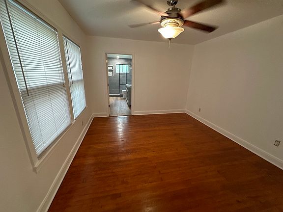 5th image of 2403 Hancock Dr